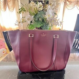 Beautiful Kate Spade large Purse